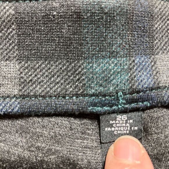 Lord & Taylor Design Lab plaid dress pants, excellent condition, size 26 - Picture 4 of 4